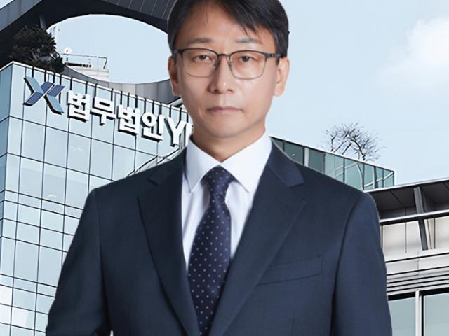 부장검사 역임 천기홍 대표변호사